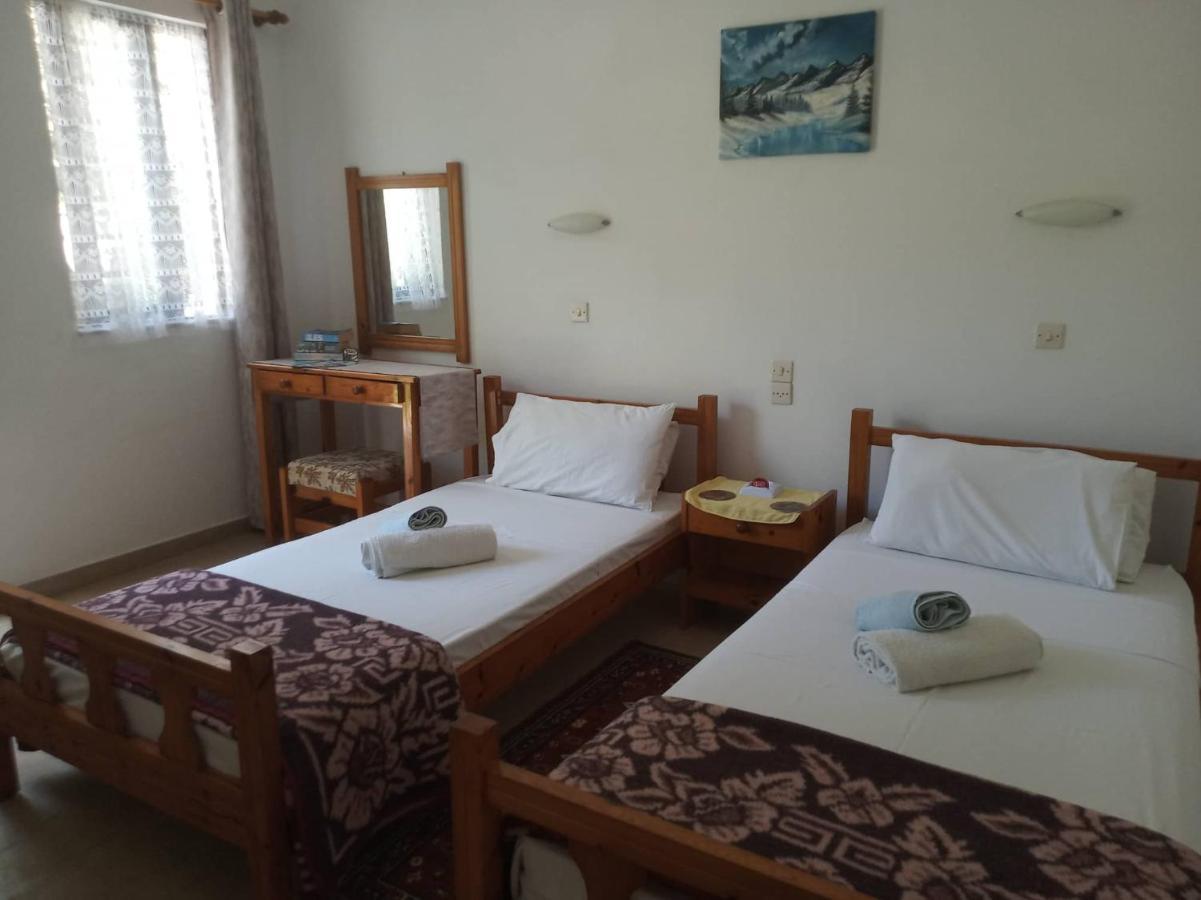 Villa Kaloudis Rooms Ájos Jeórjos Eksteriør bilde