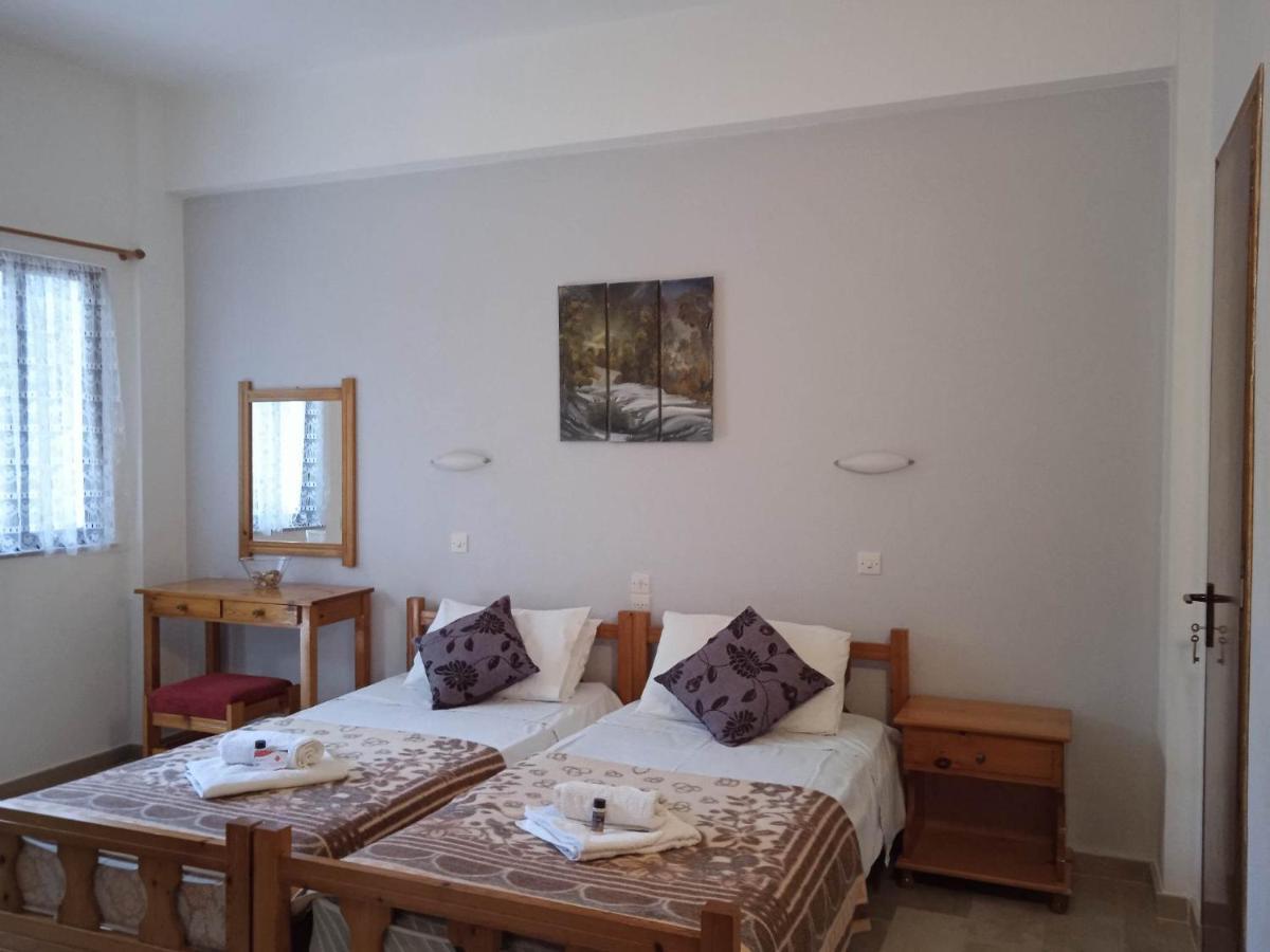 Villa Kaloudis Rooms Ájos Jeórjos Eksteriør bilde